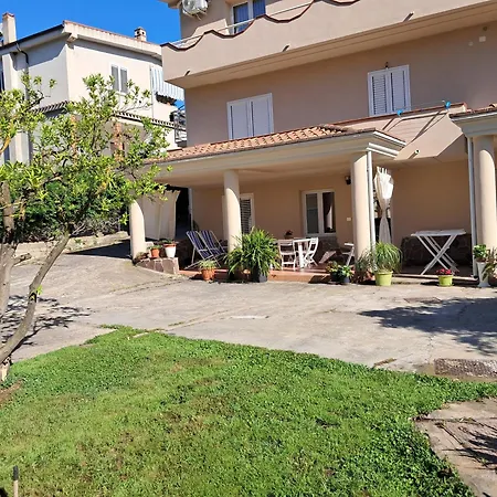 Apartment Serra *
